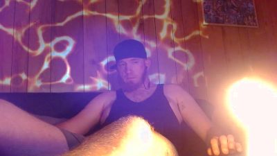 Genitalwars live cam on Cam4
