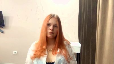 GennieCassano live cam on Cam4