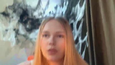 GennieCassano live cam on Cam4