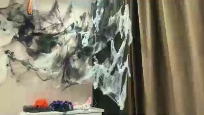 GennieCassano live cam on Cam4