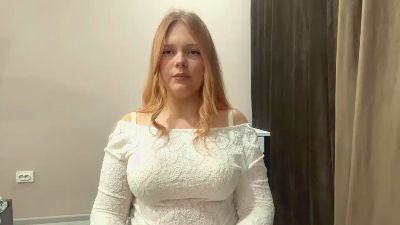 GennieCassano live cam on Cam4
