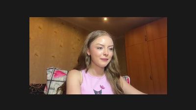 GennieSolinger live cam on Cam4