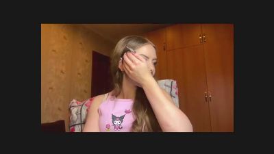 GennieSolinger live cam on Cam4