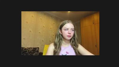 GennieSolinger live cam on Cam4