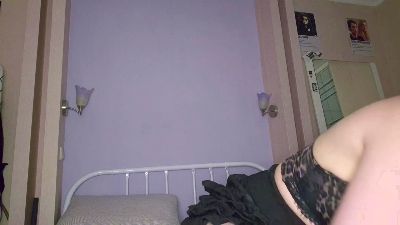 GenovevaHalen live cam on Cam4