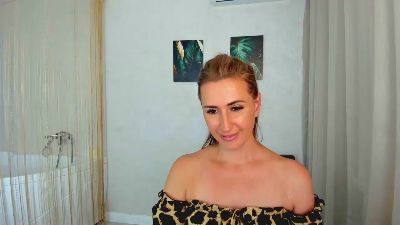 GentleFlowe live cam on Cam4