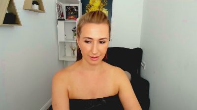 GentleFlowe live cam on Cam4
