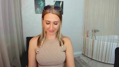 GentleFlowe live cam on Cam4