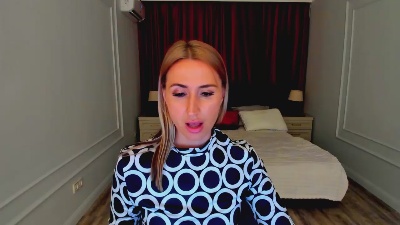 GentleFlowe live cam on Cam4