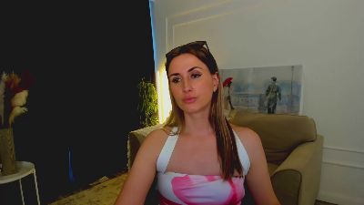 GentleFlowe live cam on Cam4