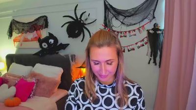 GentleFlowe live cam on Cam4