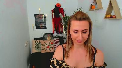 GentleFlowe live cam on Cam4