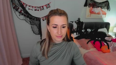 GentleFlowe live cam on Cam4
