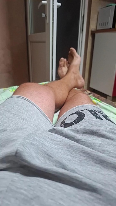 Geoiulian78 live cam on Cam4