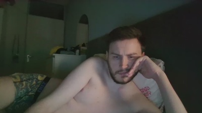 GeorgeKings live cam on Cam4