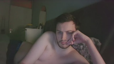 GeorgeKings live cam on Cam4