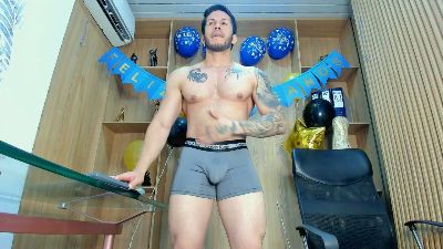 George_Diesell live cam on Cam4