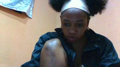 Georgina96 live cam on Cam4