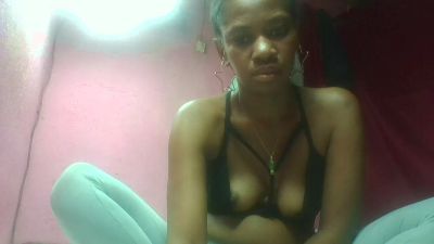 Georgina96 live cam on Cam4