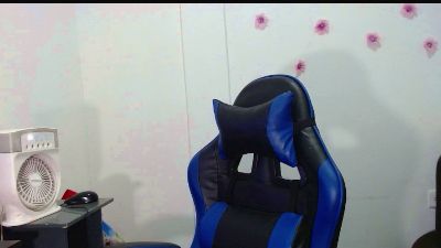 GeorkyAllen live cam on Cam4