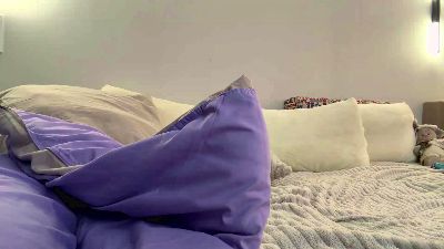 GeralynWolz live cam on Cam4