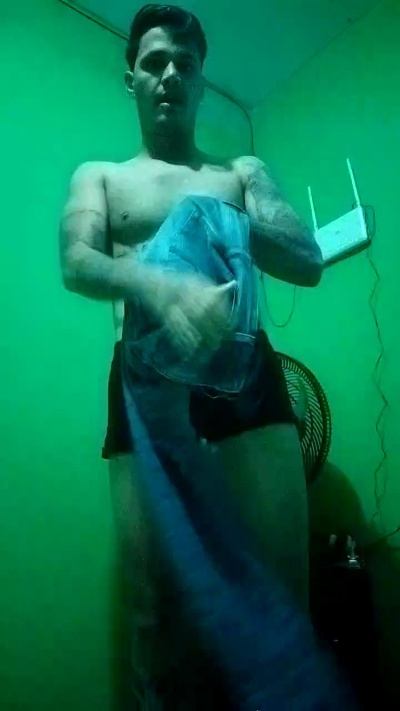 Germano97 live cam on Cam4
