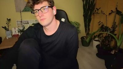 Germanyhot19 live cam on Cam4