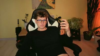 Germanyhot19 live cam on Cam4