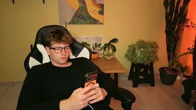 Germanyhot19 live cam on Cam4