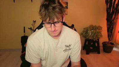 Germanyhot19 live cam on Cam4