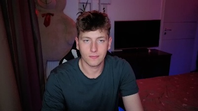 Germanyhot19 live cam on Cam4