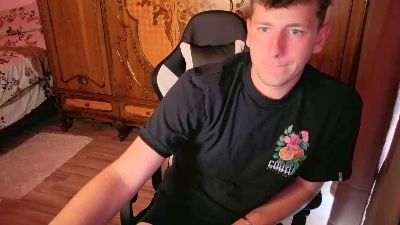 Germanyhot19 live cam on Cam4