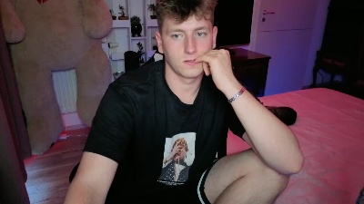 Germanyhot19 live cam on Cam4