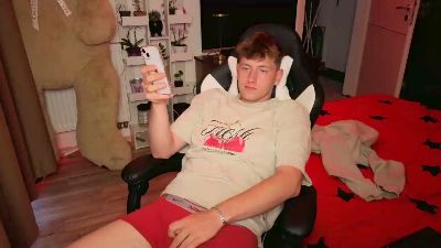 Germanyhot19 live cam on Cam4