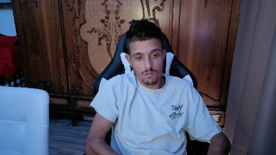Germanyhot19 live cam on Cam4