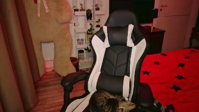 Germanyhot19 live cam on Cam4