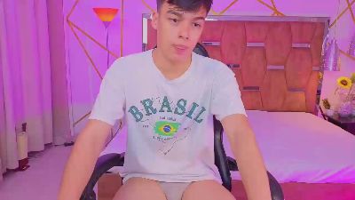 Gerony live cam on Cam4