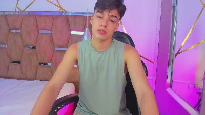 Gerony live cam on Cam4