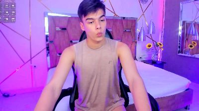 Gerony live cam on Cam4