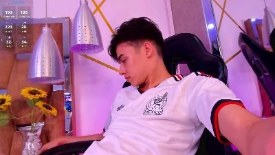 Gerony live cam on Cam4