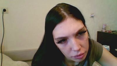 GertieBakko live cam on Cam4