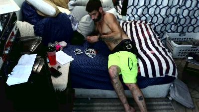 Get_jiggy69 live cam on Cam4