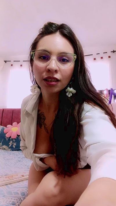 Gh4nima live cam on Cam4