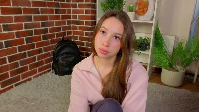 GhislaineEken live cam on Cam4