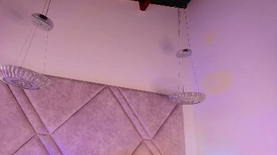 Gia_Moretti live cam on Cam4