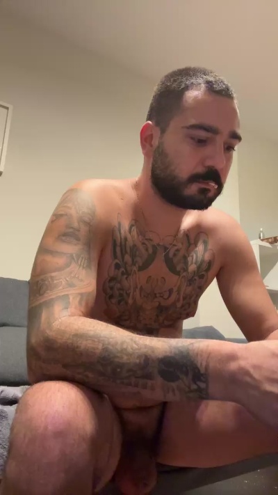 Giancarlino97 live cam on Cam4