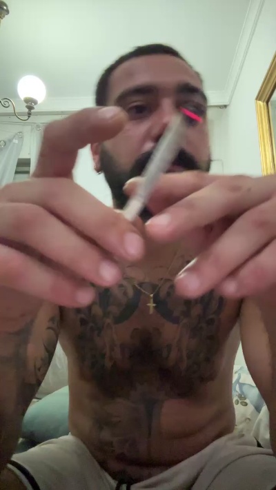 Giancarlino97 live cam on Cam4