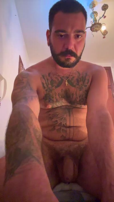Giancarlino97 live cam on Cam4