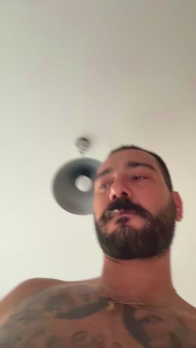 Giancarlino97 live cam on Cam4