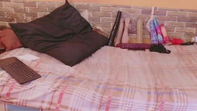 Gianina_cd live cam on Cam4